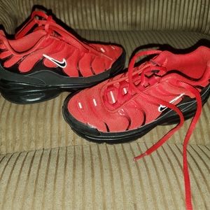 Nike Air Max boys size 12c